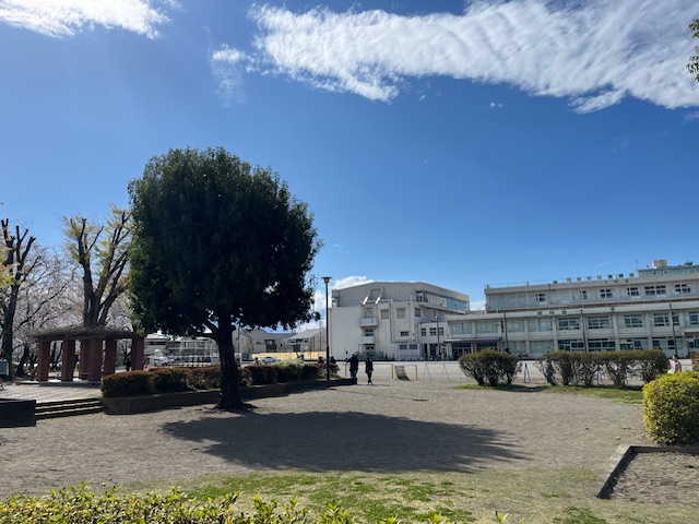 小学校　川越市立高階北小学校（小学校）まで196m