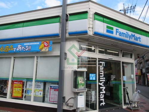 コンビニ　ファミリーマート東伏見駅前店（コンビニ）まで292m