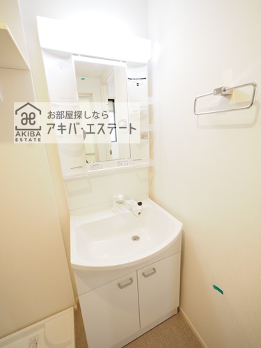 洗面設備　同一仕様写真