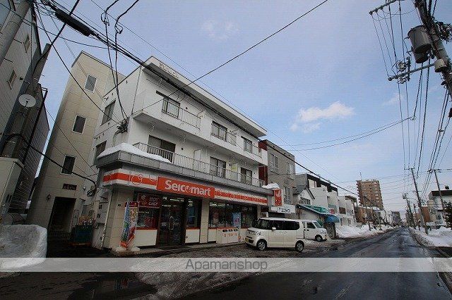 コンビニ　セイコーマート平岸４条（コンビニ）まで300m