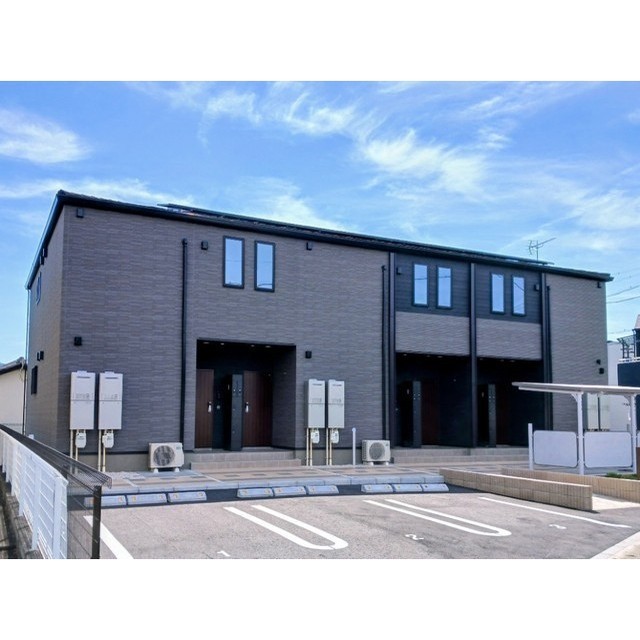 エントランス　建物外観