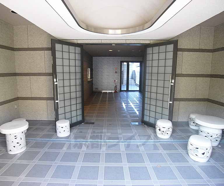 エントランス　オシャレなエントランスです。