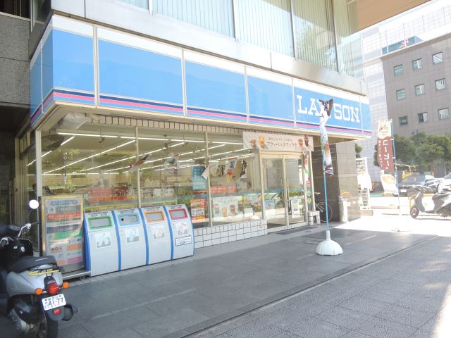 コンビニ　ローソン（コンビニ）まで90m