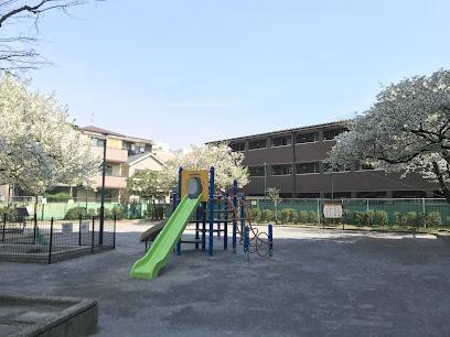 公園　足立末広公園（公園）まで400m
