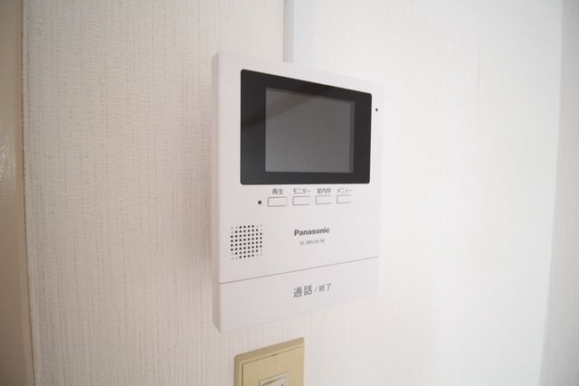 セキュリティ　同物件別部屋写真