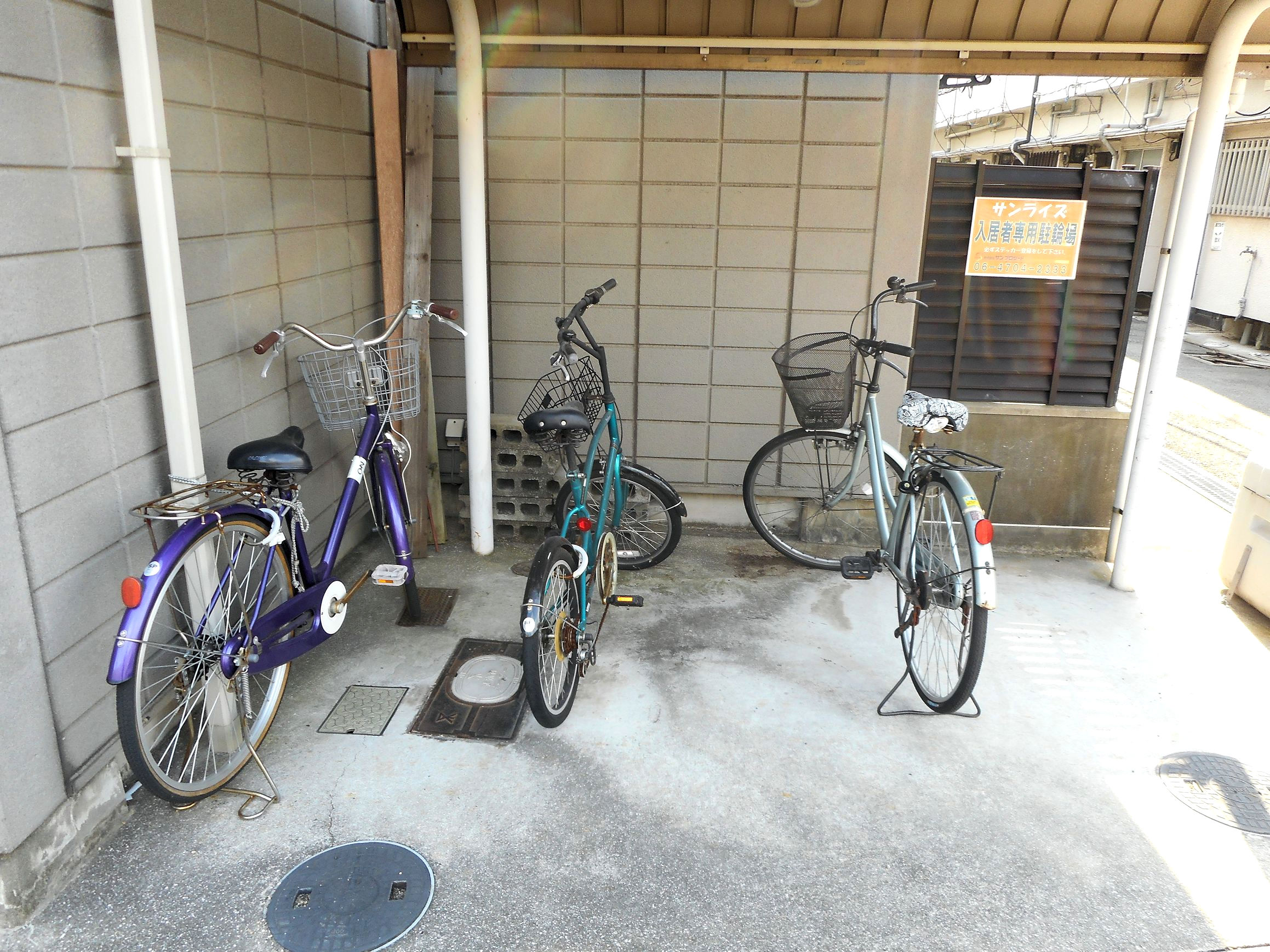 ロビー　駐輪場