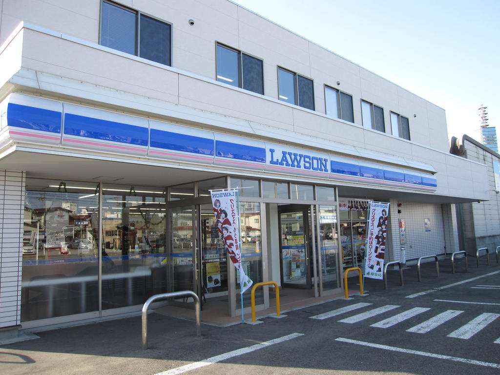 コンビニ　ローソン秋田ベイパラダイス店（コンビニ）まで733m