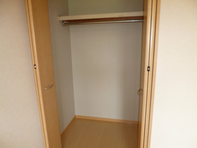 収納　クローゼット