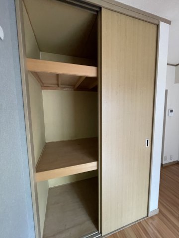 収納　別号室