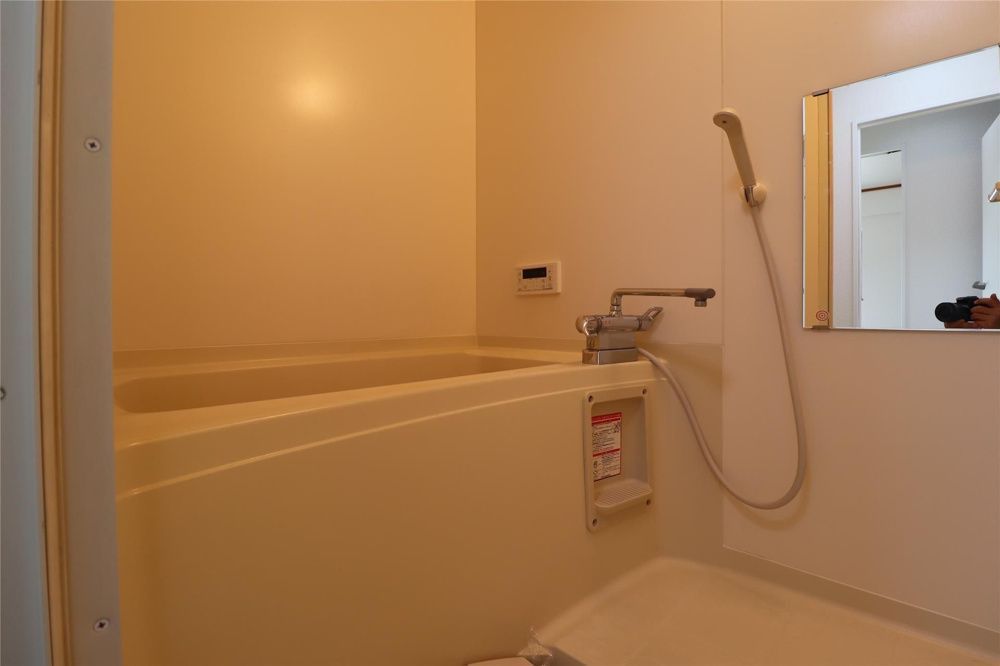 バス・シャワールーム　※同建物同型別のお部屋