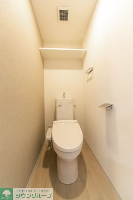 トイレ　※写真は同タイプ住戸です。