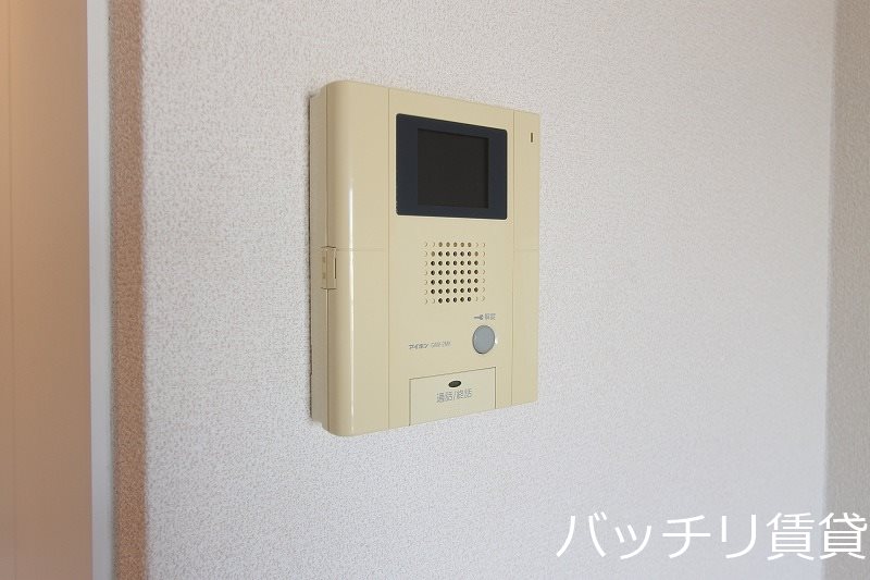 セキュリティ　画像は別号室タイプの為、現状を優先致します。