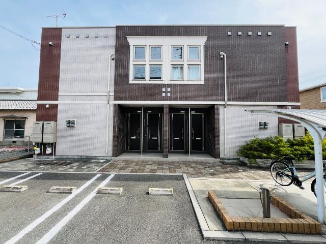 建物外観　外観写真（昼）