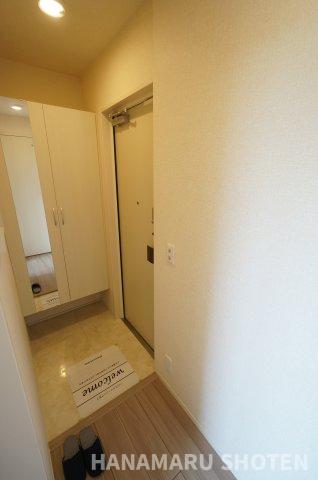 玄関　物件、駅でお待ち合わせでのご案内歓迎！