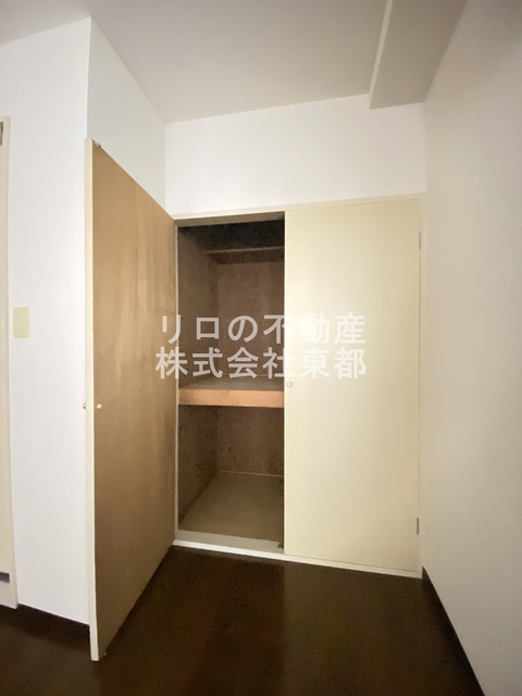 収納　奥行のある収納付です！増えがちな荷物をもスッキリ収納できます