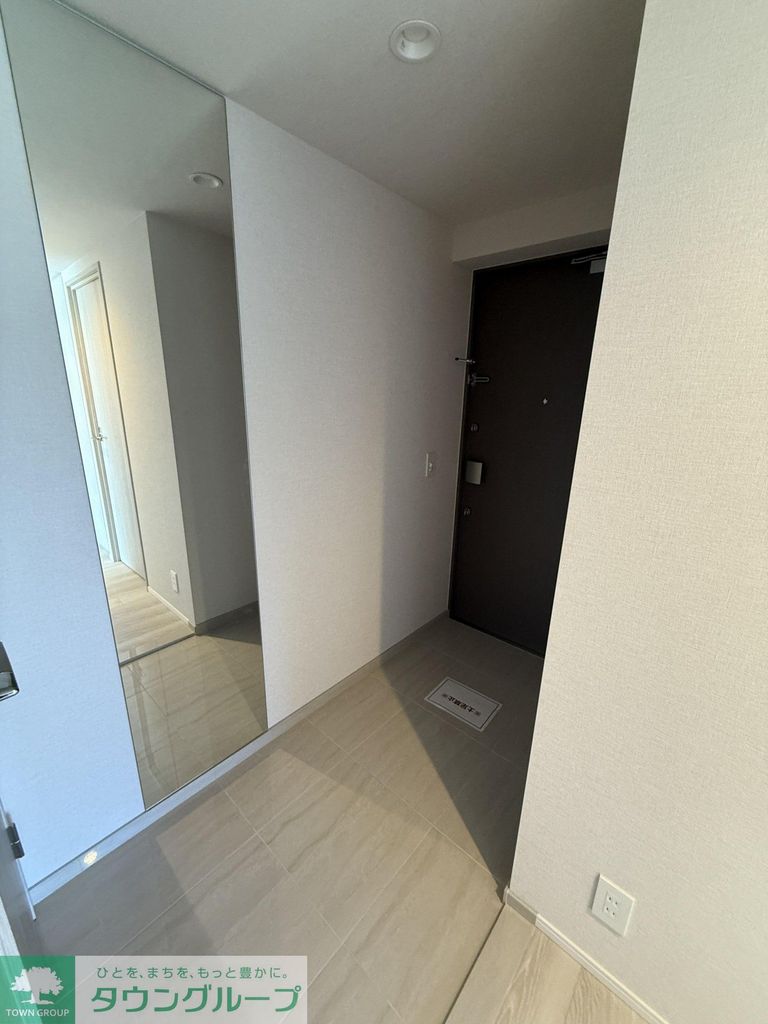玄関　バルコニー