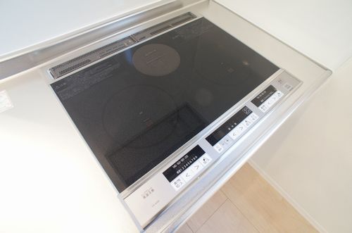 その他　火を使わないので安全＆夏も快適のＩＨクッキングヒーター♪