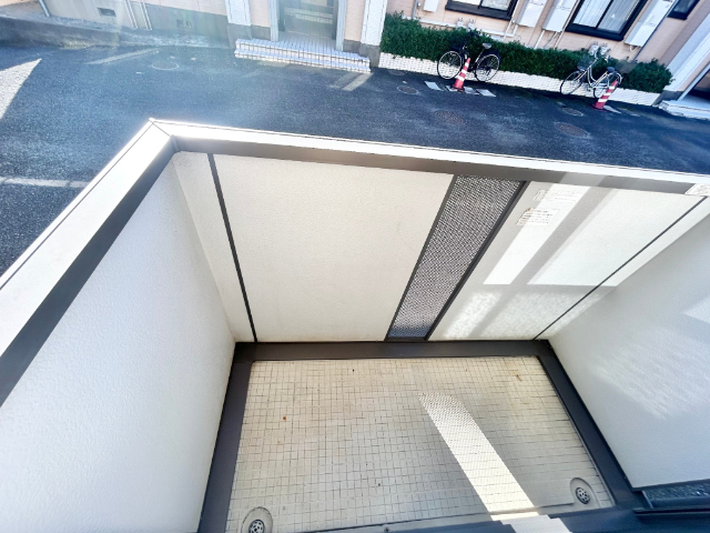 バルコニー　同一建物内１０３号室内装写真