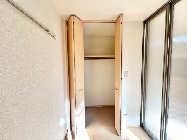 収納　同一建物内１０３号室内装写真