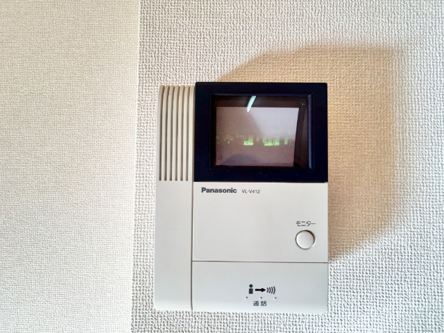 セキュリティ　同一建物内１０３号室内装写真