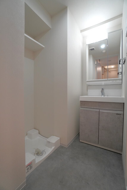 洗面設備　※写真は同タイプ住戸です。