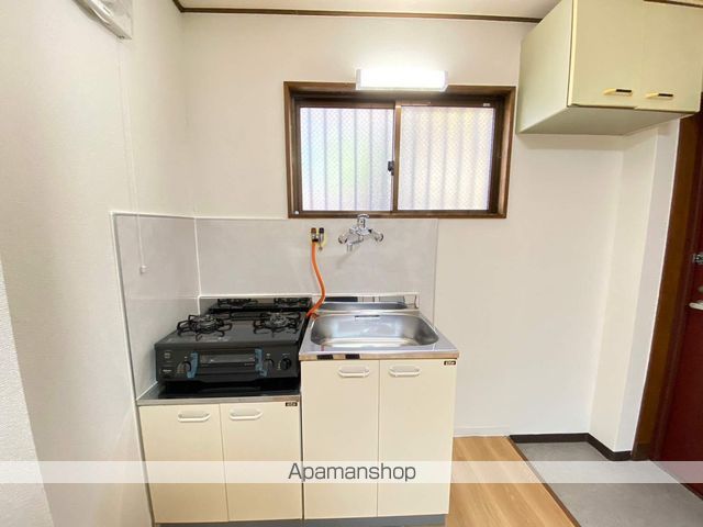 地下鉄谷町線 大日駅 徒歩11分 4階建 築34年のキッチン写真