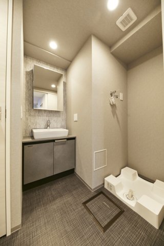 洗面設備　※写真は同タイプ住戸です。