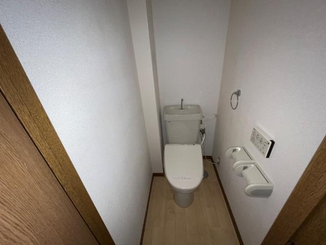 トイレ　シャワー付トイレ
