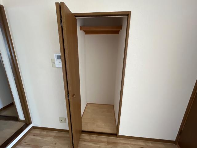 収納　リビング収納