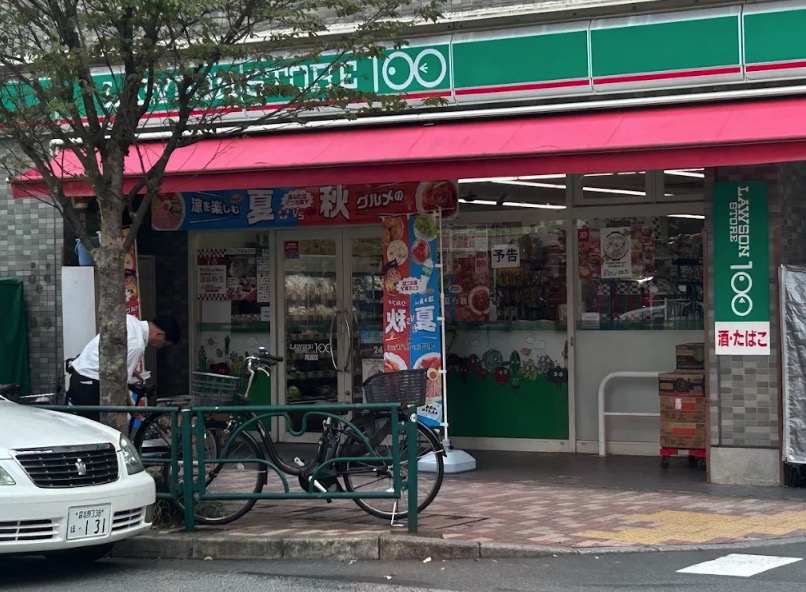 コンビニ　ローソンストア100両国店（コンビニ）まで276m