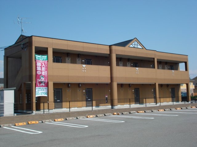 建物外観　外観写真（昼）