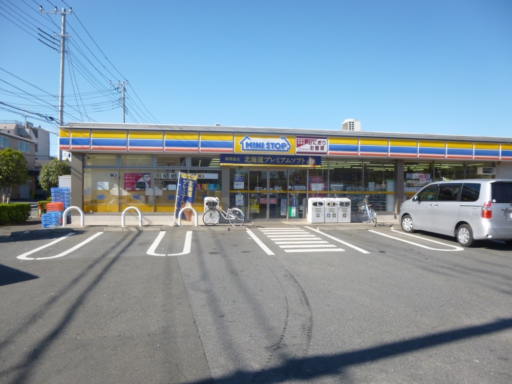 コンビニ　ミニストップ（コンビニ）まで386m