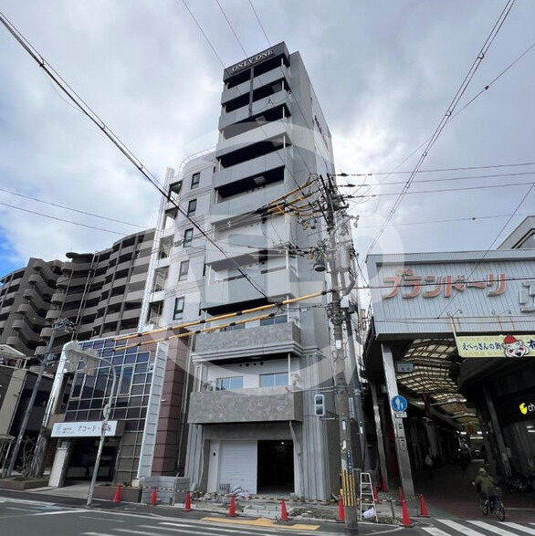 建物外観　ONLYONE布施　外観