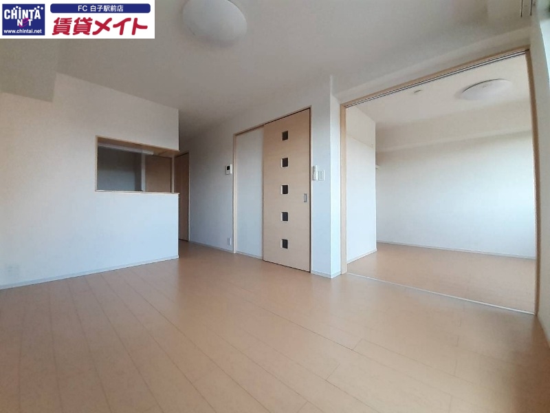 居室・リビング　同タイプ部屋写真です。