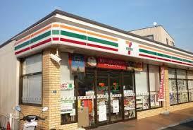 コンビニ　セブンイレブン横浜生麦4丁目店（コンビニ）まで261m