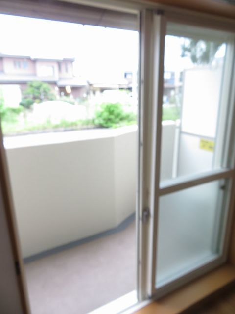 バルコニー　別部屋参考写真です