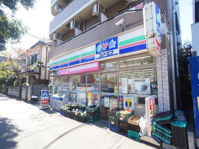 コンビニ　スリーエフ（コンビニ）まで850m