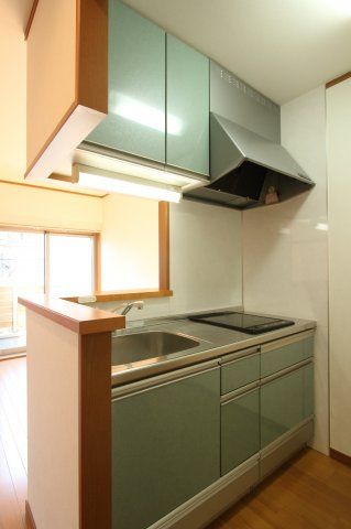 キッチン　（別タイプ参考写真）ルポパティオ　荒川区東日暮里3