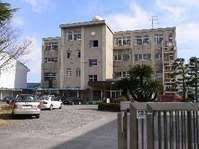 中学校　静岡市立清水第四中学校（中学校）まで1609m