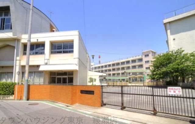中学校　亀有中学校（中学校）まで620m