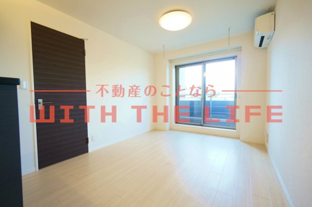 居室・リビング　ゆったり過ごせる居間です