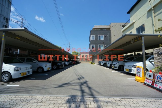 駐車場　駐車場があります