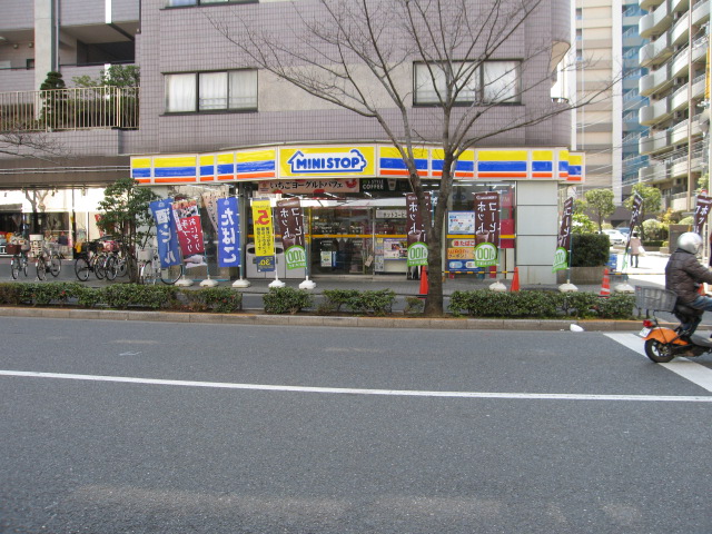 コンビニ　ミニストップ葛西店（コンビニ）まで351m