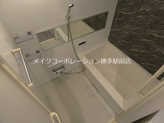 バス・シャワールーム　※写真は同物件別部屋参考