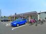 コンビニ　セブンイレブン足立堀之内2丁目店（コンビニ）まで390m