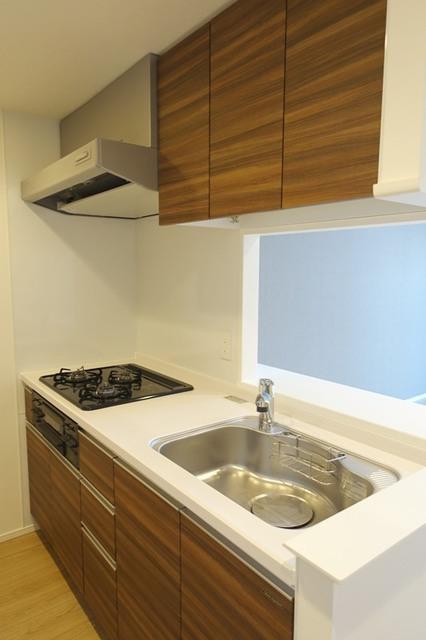 キッチン　※写真は同タイプ住戸です。
