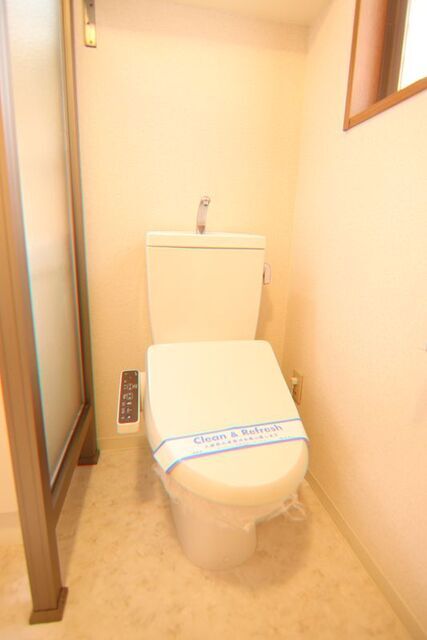 トイレ　同建物内別室の参考写真です。※現況優先