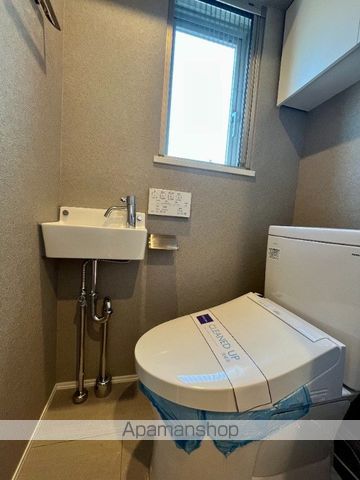 ＪＲ山手線 神田駅 徒歩3分 13階建 築21年のトイレ写真