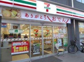 コンビニ　セブンイレブン 大田区羽田1丁目店（コンビニ）まで584m
