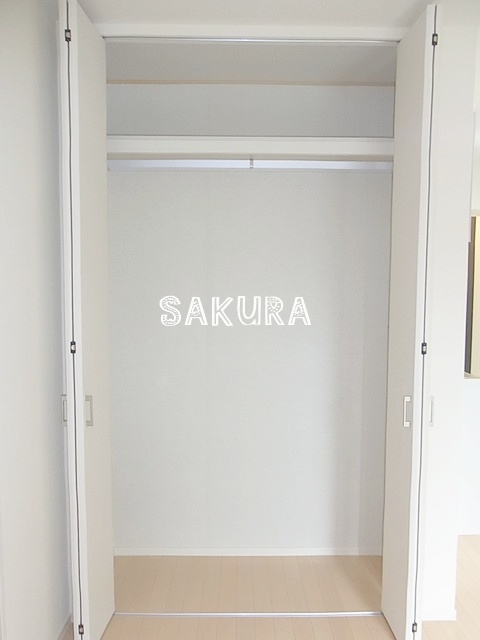 収納　お荷物の多い方でも安心のクローゼット付き♪